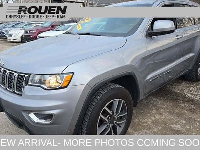 Used 2020 Jeep Grand Cherokee Laredo w/ 18" Wheel & 8.4" Radio Group