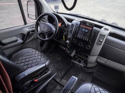 Used 2012 Mercedes-Benz Sprinter 3500 image 38