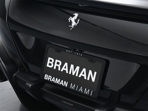 Used 2024 Ferrari Roma Spider image 21