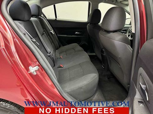 Used 2015 Chevrolet Cruze LT FWD image 17