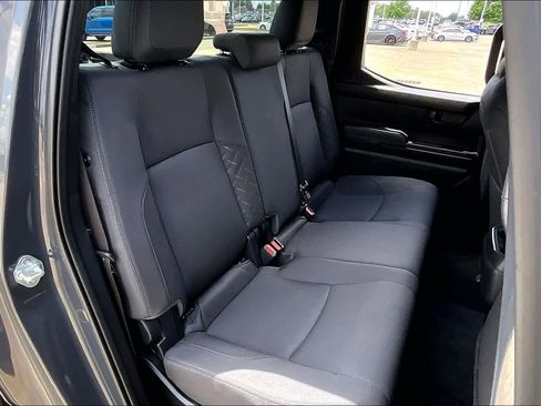 Used 2025 Toyota Tacoma SR image 20