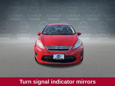 Used 2013 Ford Fiesta SE image 11