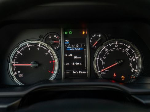 Used 2022 Toyota 4Runner TRD Off-Road Premium image 14