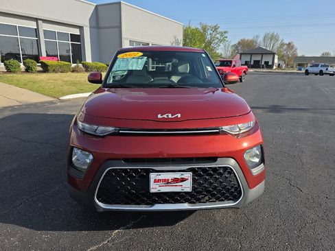 Used 2022 Kia Soul LX w/ Technology Package image 3