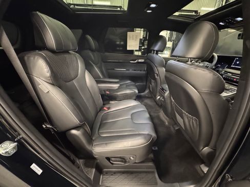Used 2025 Hyundai Palisade Calligraphy image 31