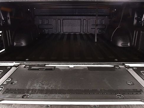 Used 2025 Ford F150 Platinum w/ Equipment Group 703A Plus AWD/4WD image 14