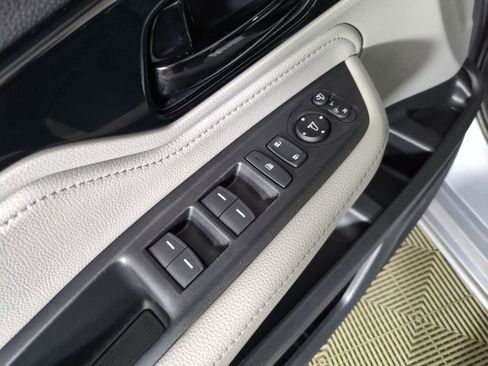 Used 2024 Honda Odyssey Elite image 15