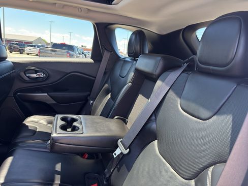Used 2020 Jeep Cherokee Limited AWD/4WD image 35