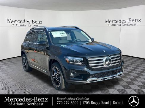 New 2026 Mercedes-Benz GLB 250 image 1
