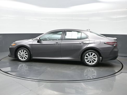 Used 2023 Toyota Camry LE w/ Protection Package (Q2) (TMS) FWD image 3