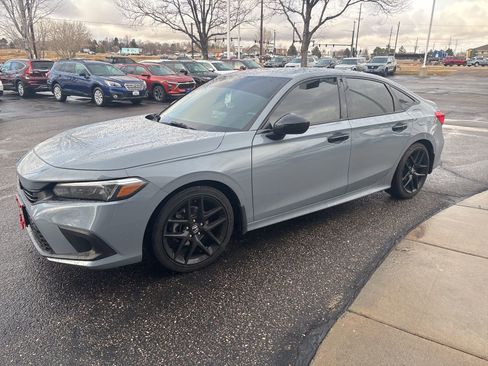 Used 2022 Honda Civic Sport image 1