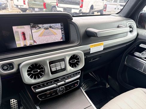 Certified 2022 Mercedes-Benz G 63 AMG 4MATIC image 28