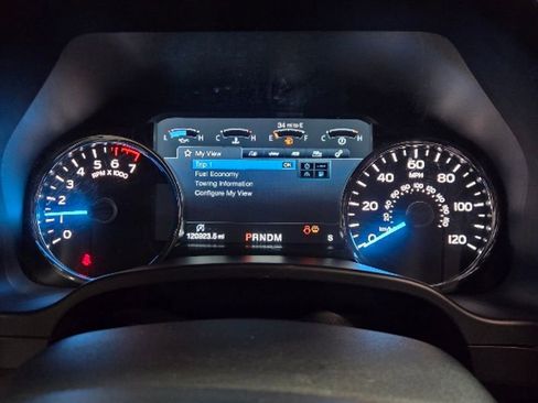 Used 2019 Ford F150 Lariat w/ FX4 Off-Road Package image 21