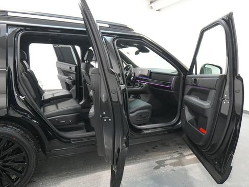 Used 2025 Hyundai Santa Fe Calligraphy image 40