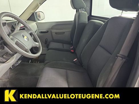 Used 2010 Chevrolet Silverado 1500 W/T RWD image 4
