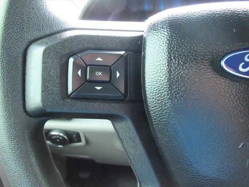 Used 2017 Ford F250 XL w/ Power Equipment Group AWD/4WD image 20
