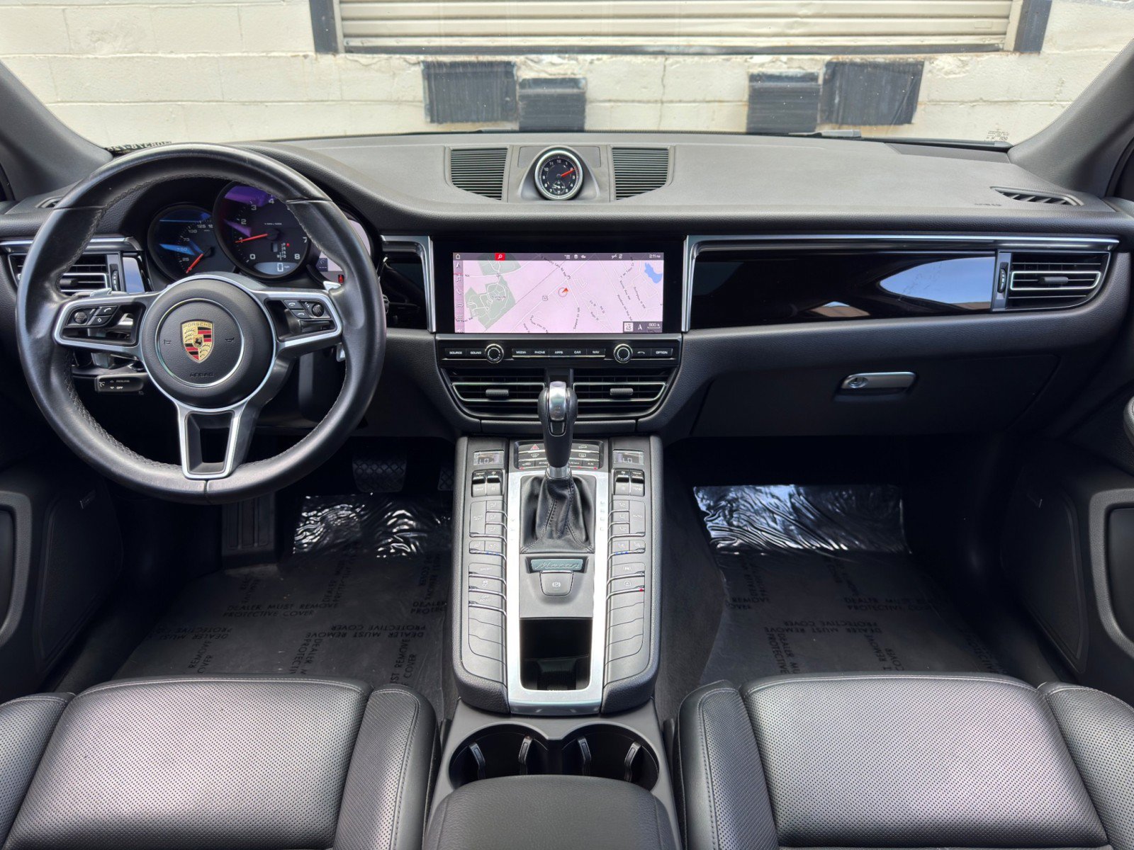 Used 2021 Porsche Macan AWD/4WD image 13