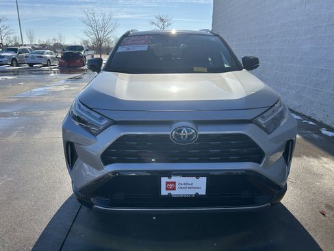 Used 2023 Toyota RAV4 XSE image 3