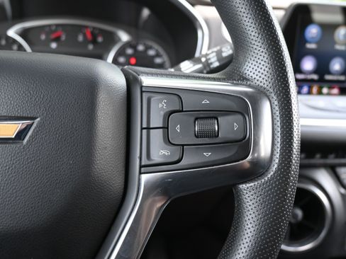 Used 2021 Chevrolet Blazer LT FWD image 18
