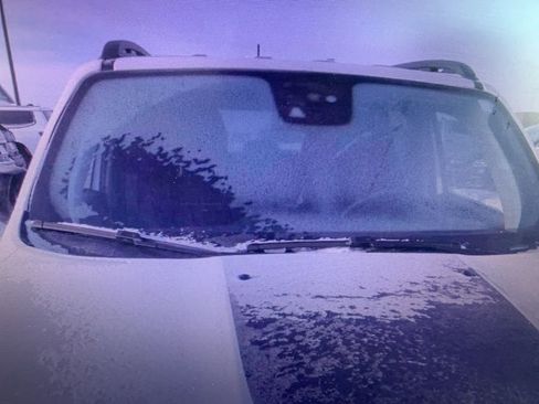 Used 2023 Jeep Renegade Trailhawk image 6