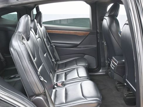 Used 2021 Tesla Model X Long Range image 42