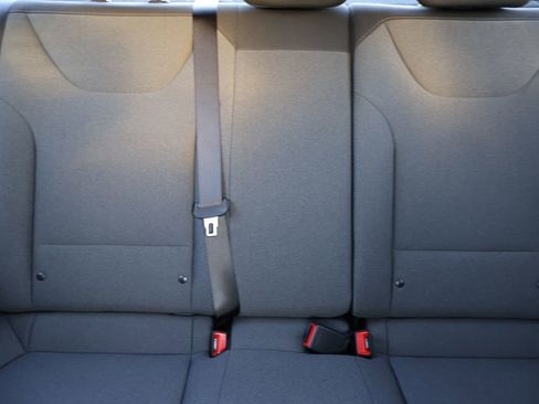 New 2025 Kia K4 LXS image 11