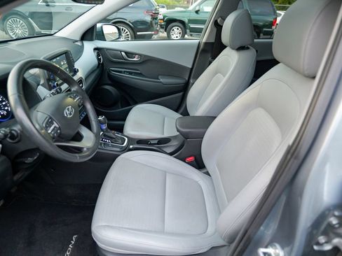 Used 2019 Hyundai Kona Limited AWD/4WD image 21