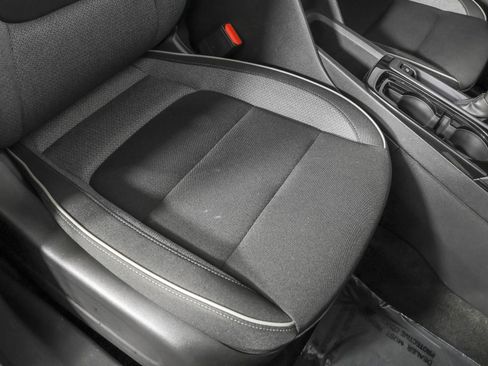 Used 2024 Chevrolet TrailBlazer LT FWD image 44