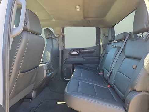 Used 2023 GMC Sierra 1500 SLT w/ SLT Premium Package AWD/4WD image 15