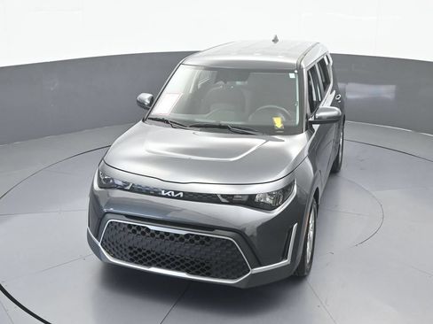 Used 2024 Kia Soul S FWD image 48