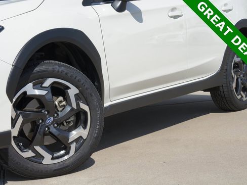 Used 2023 Subaru Crosstrek 2.5i Limited image 8