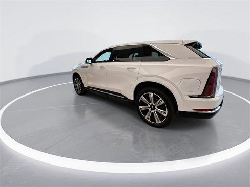 New 2025 Cadillac Escalade IQ Luxury 1 w/ Smart Trailering package image 6