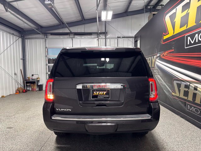 Used 2015 GMC Yukon Denali w/ Premium Package AWD/4WD image 17