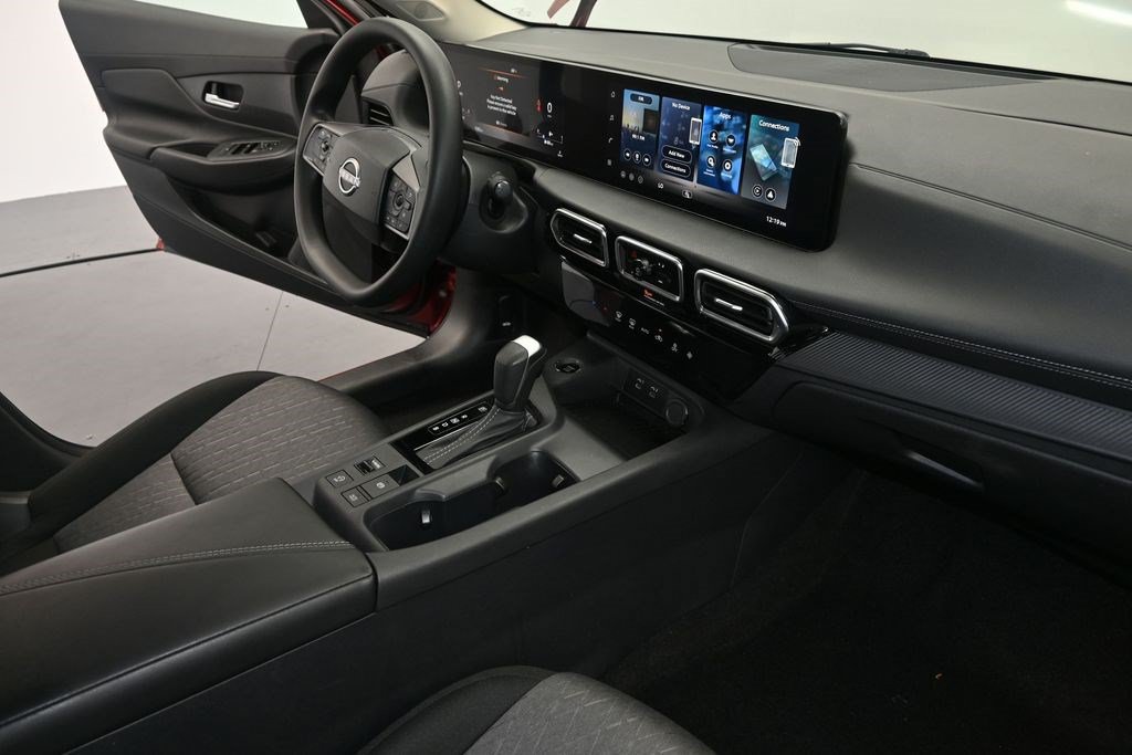 Used 2026 Nissan Sentra SV w/ Floor Mat Package FWD image 11