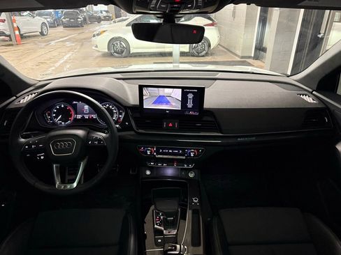 Used 2022 Audi SQ5 Premium w/ Convenience Package image 21