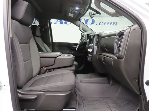 Used 2023 GMC Sierra 2500 SLE w/ SLE Value Package; image 30