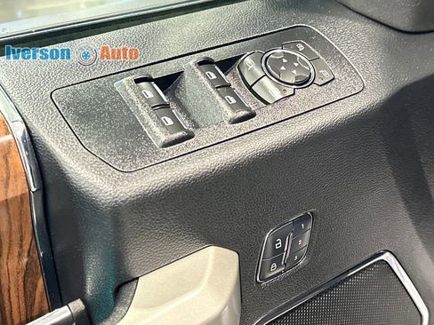 Used 2017 Ford F150 Lariat w/ Equipment Group 502A Luxury image 16