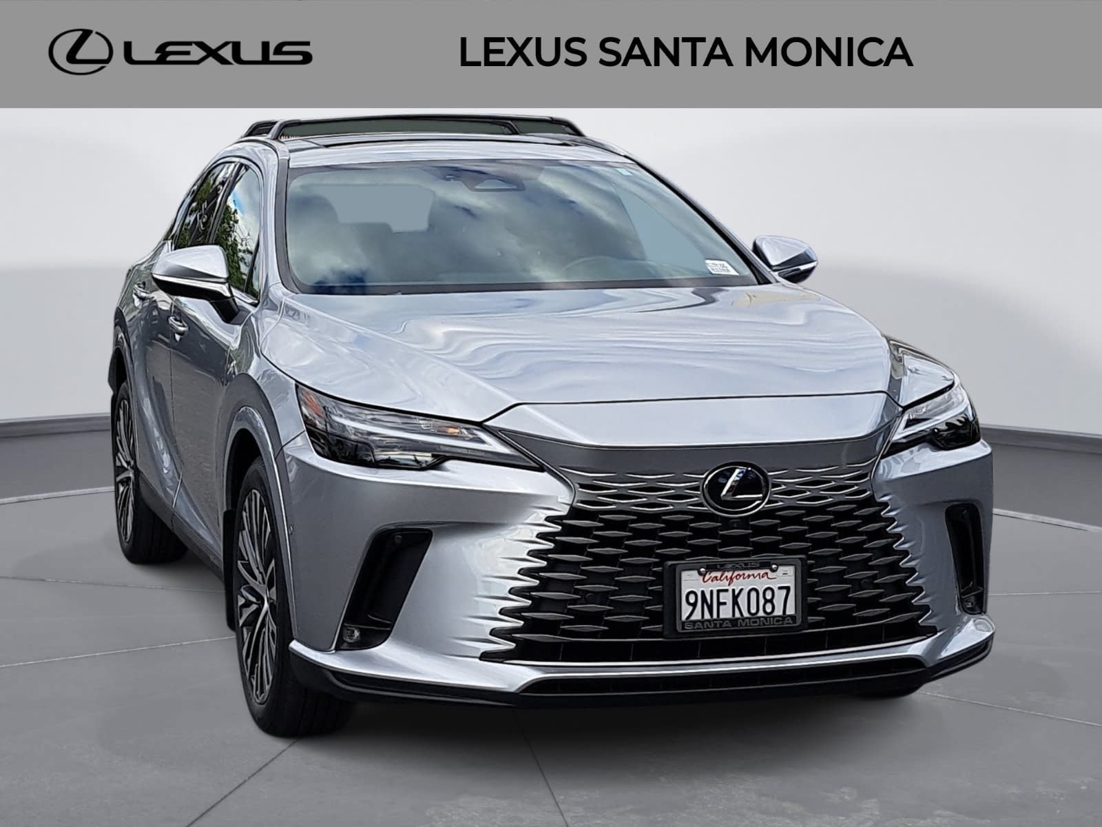 Used 2024 Lexus RX 350 Premium Plus w/ Convenience Package FWD image 3