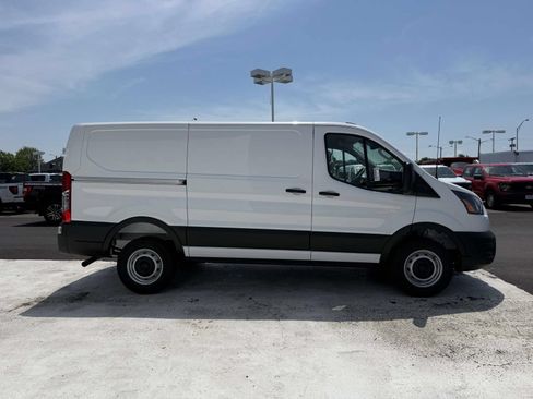 New 2026 Ford Transit 250 Low Roof w/ Load Area Protection Package RWD image 2