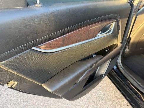 Used 2017 Cadillac XTS Luxury image 12