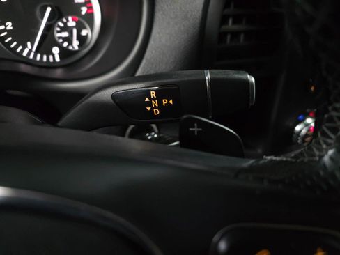 Used 2019 Mercedes-Benz Metris Passenger image 25