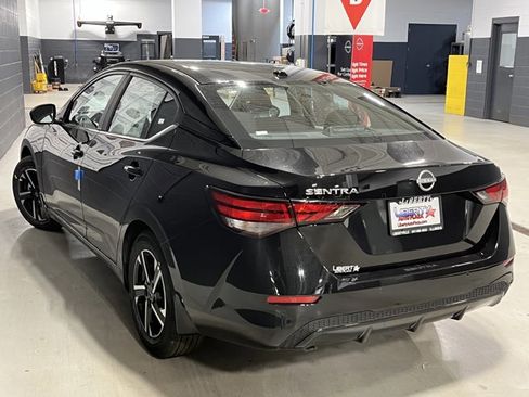 New 2025 Nissan Sentra SV image 9