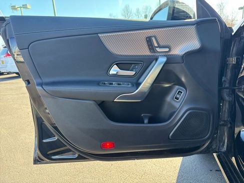 Used 2025 Mercedes-Benz CLA 250 4MATIC image 17