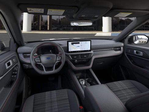New 2026 Ford Explorer ST-Line w/ ST-Line Street Pack image 9