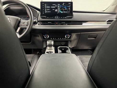 Used 2025 Mitsubishi Outlander SE AWD/4WD image 42