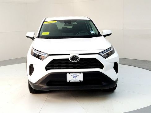 Certified 2025 Toyota RAV4 LE AWD/4WD image 8