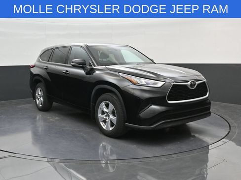 Used 2020 Toyota Highlander L AWD/4WD image 1