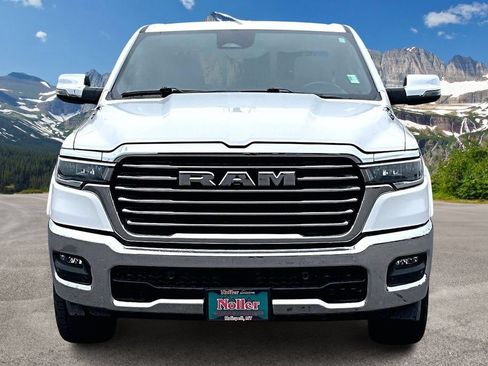 Used 2025 RAM 1500 Laramie AWD/4WD image 3