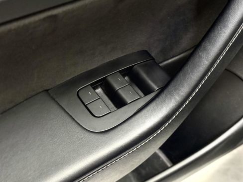 Used 2022 Tesla Model 3 Performance AWD/4WD image 12