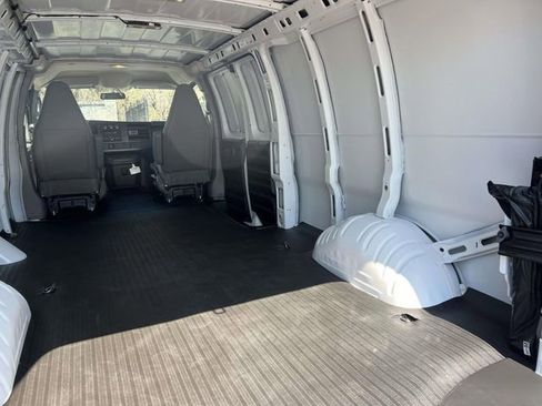 New 2026 GMC Savana 2500 Extended image 16